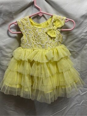 Jona Michelle Yellow Lace & Tulle Dress with Bow Accent 3-6 mo baby girl